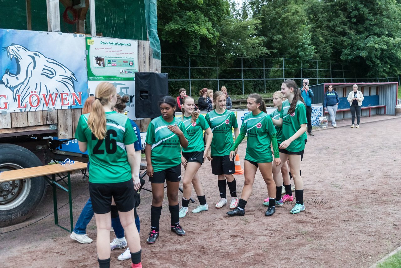 Bild 108 - Loewinnen Cup